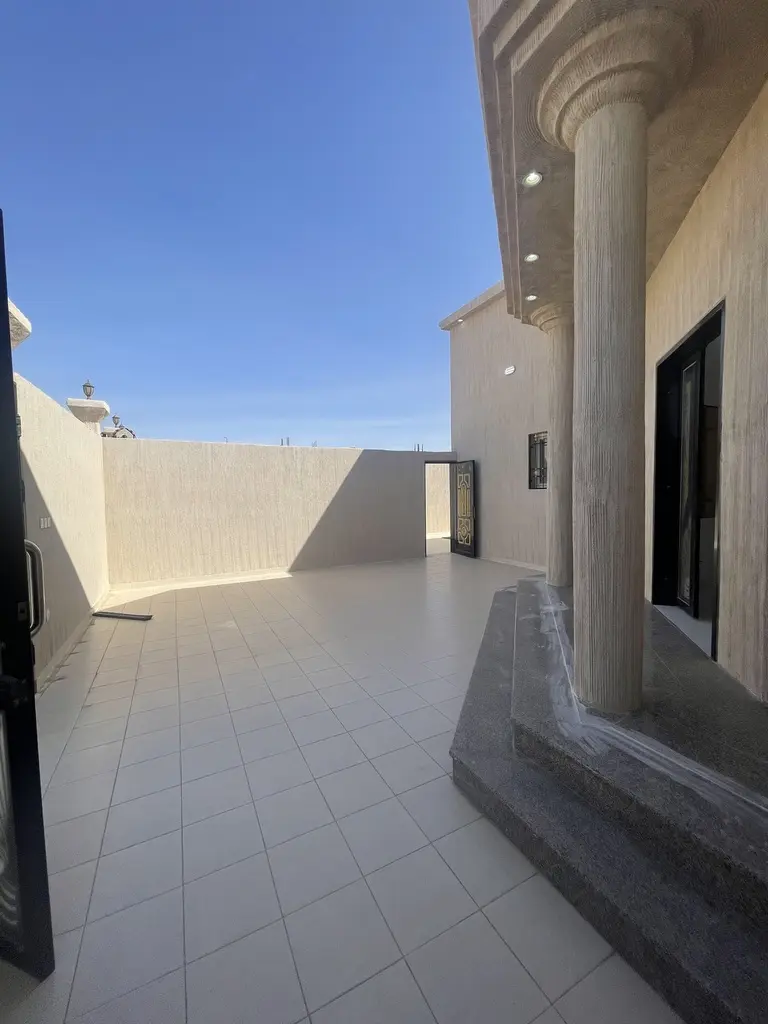 بيت دور  فاخر (8).webp