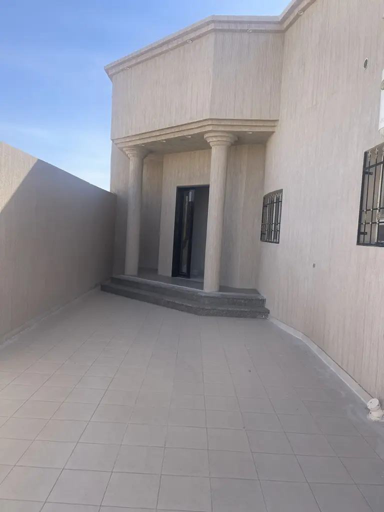 بيت دور  فاخر (10).webp