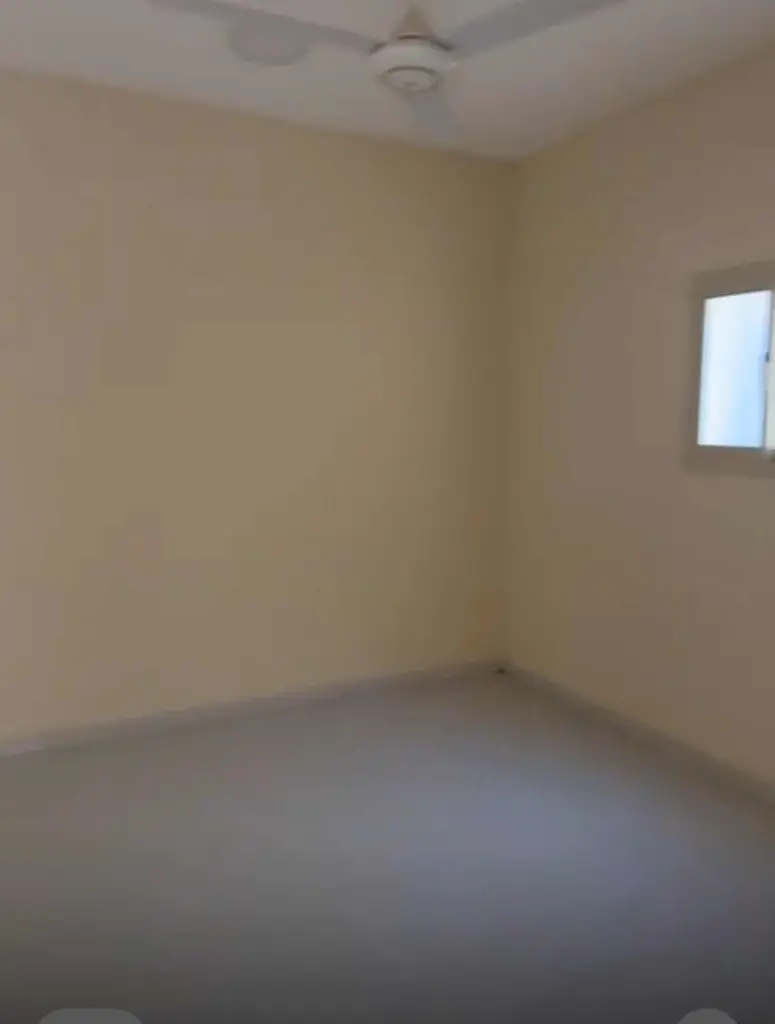 سكن عزاب للإيجار في السفانيه  (1).webp