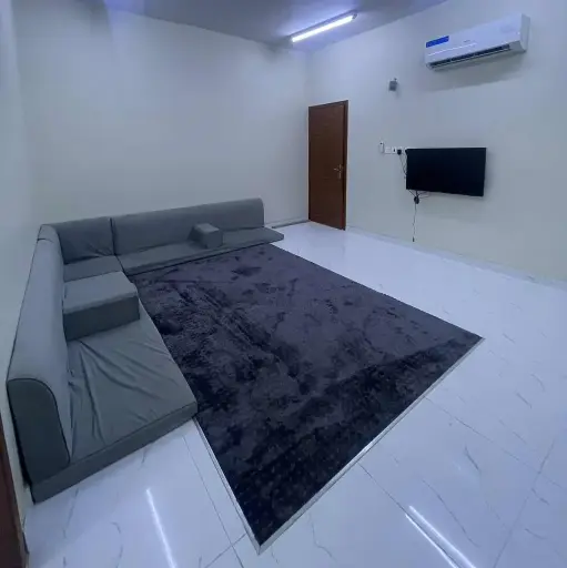 شقة عزاب غرفتين